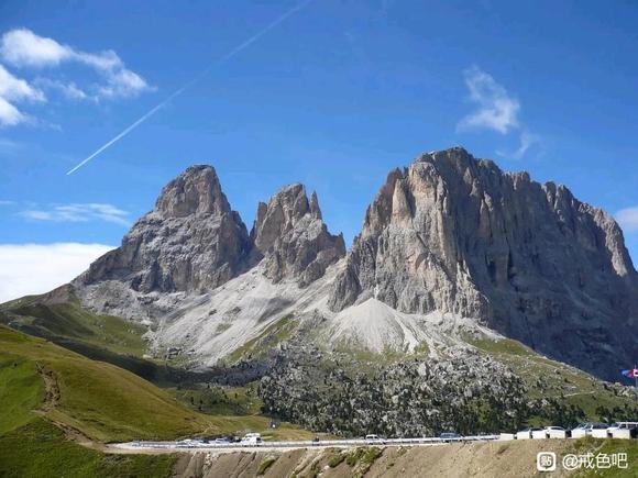 ”戒色难，难于心，心不灭，谈何戒。戒色易，易于觉，向心觉，当即灭