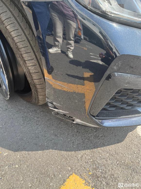 ”去不良场所路上，出车祸