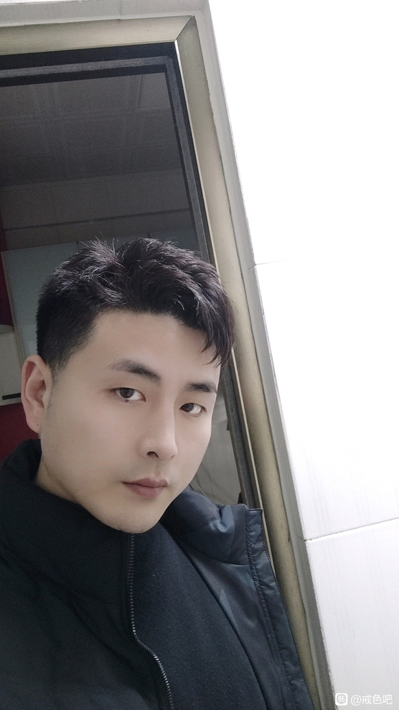 ”请各位师兄告诉我是不是手淫多了