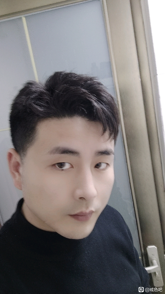 ”请各位师兄告诉我是不是手淫多了