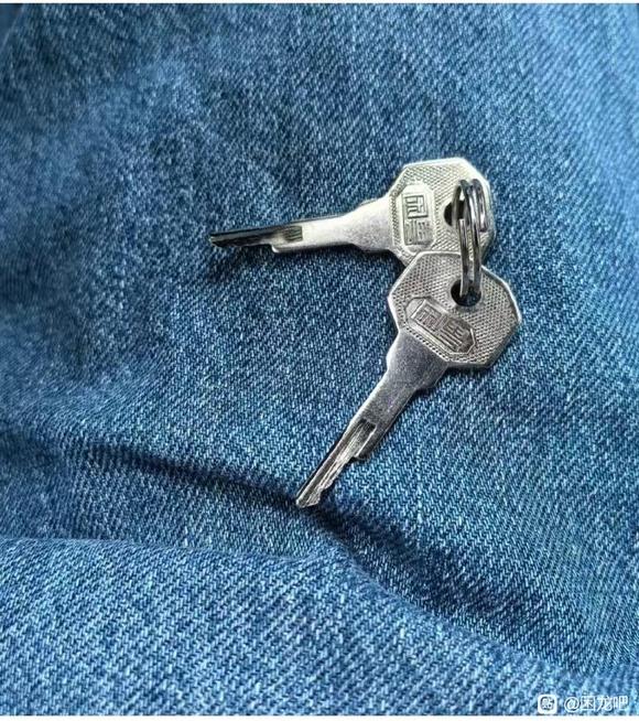 ”有没有青岛同城，互相监督互换钥匙一起戒色的？