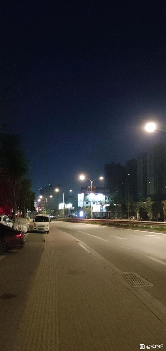 ”像我这种瘦不拉几，怎么才能增肌，黑眼圈怎么消除