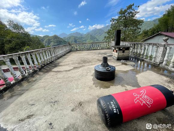 ”大山里，戒成功了