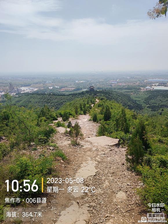 ”坚持戒色，坚持徒步，山路徒步打卡17公里，加油加油