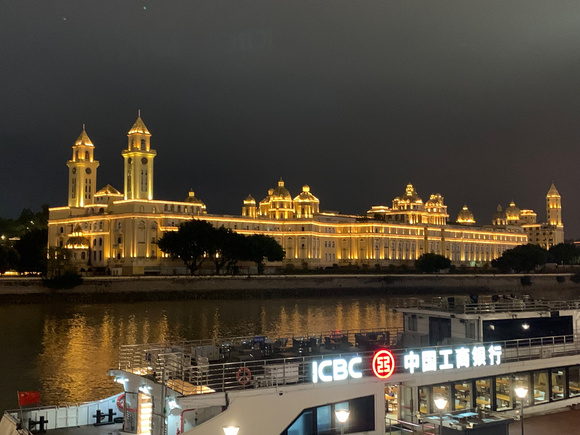 ”珍爱生命，禁欲保精！