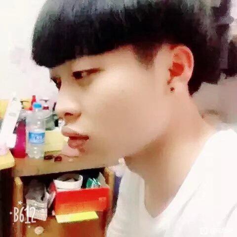 ”喜欢丝袜怎么能戒除一想到就控制不住手淫