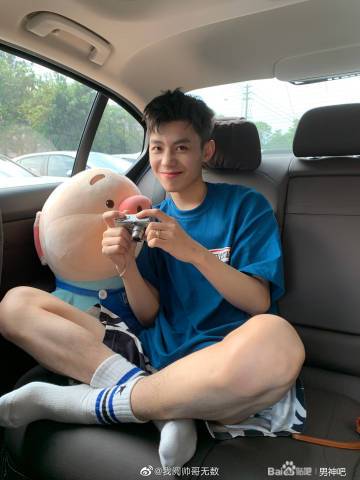 ”白发被两鬓，肌肤不复实#戒色吧