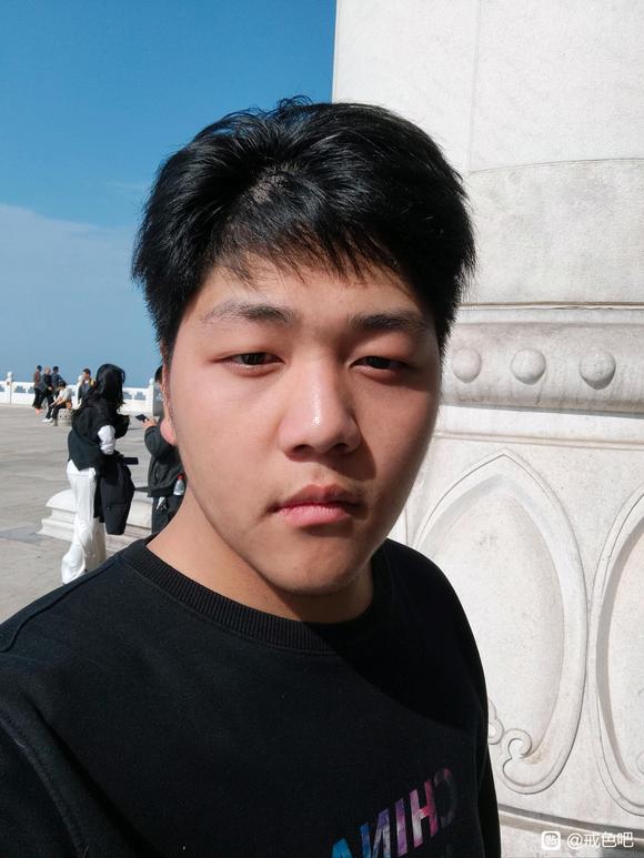 ”吧友们，江湖救急我现在有一个很大的问题