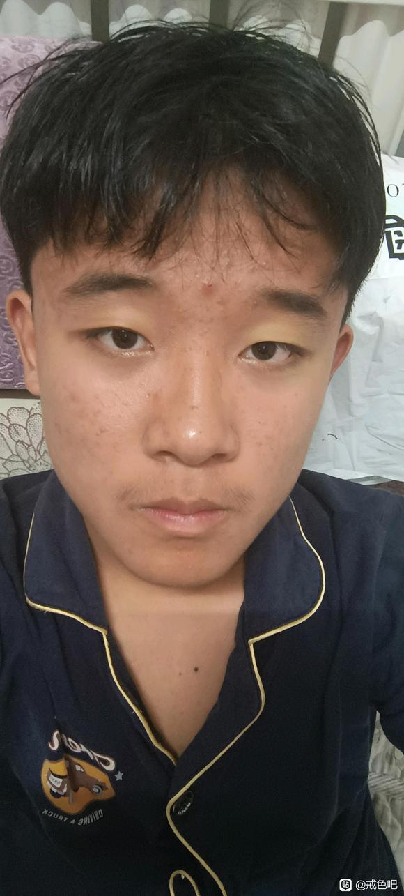 ”也不害臊了，戒了十天，拍照打卡